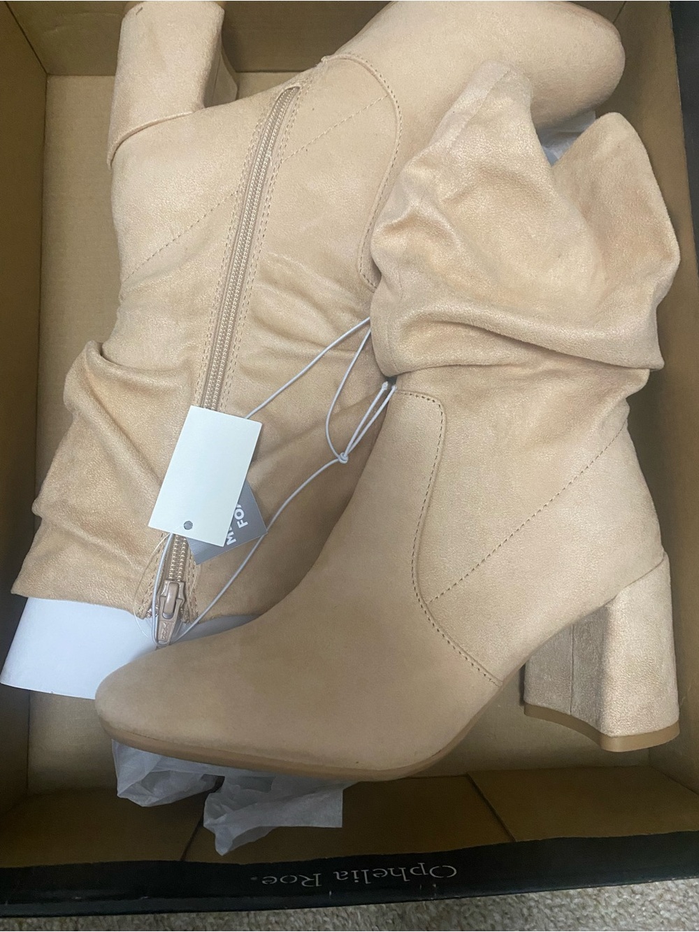 Women's Slouchy Mid-Heel Boots Sand - Size 8
